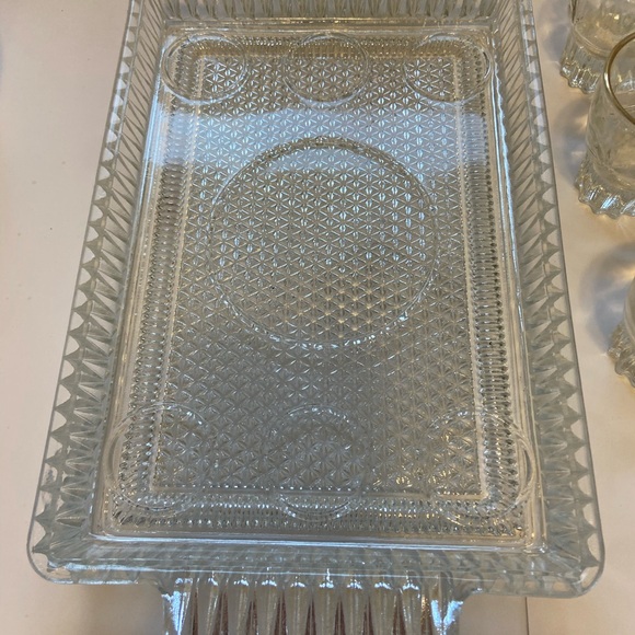 Vintage glass decanter set with 6 shot glasses and tray - Picture 4 of 10